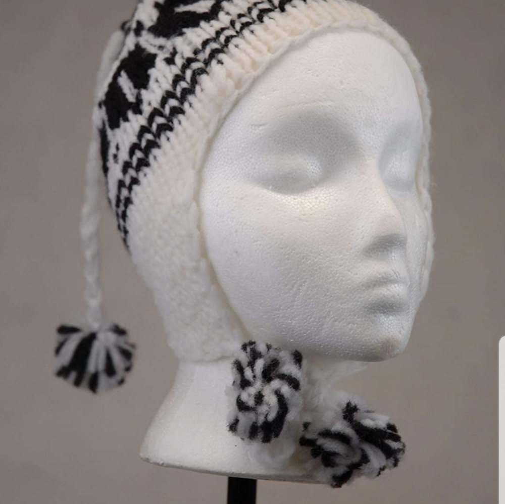 Peruvian Beanie Chullo Hat - Picture 5 of 5